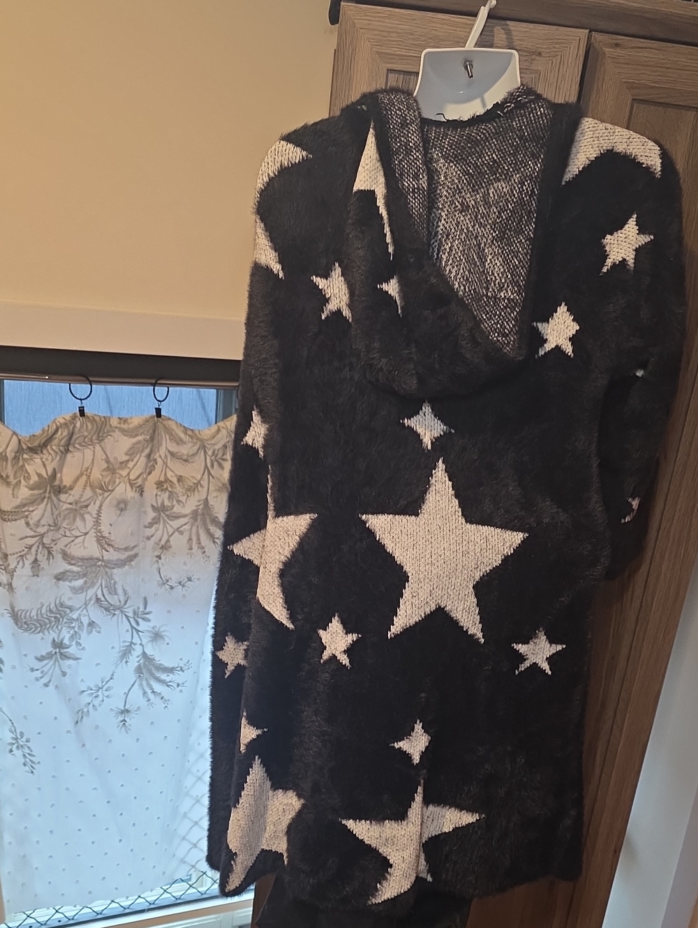 Torrid Plus Black & White Hooded Star Cardigan - Picture 5 of 12